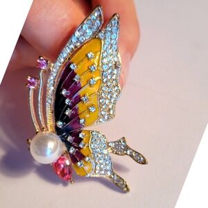 NEW Sparkling Butterfly Brooch Pearl Rhinestone Enamel Gold Tone Pin Women